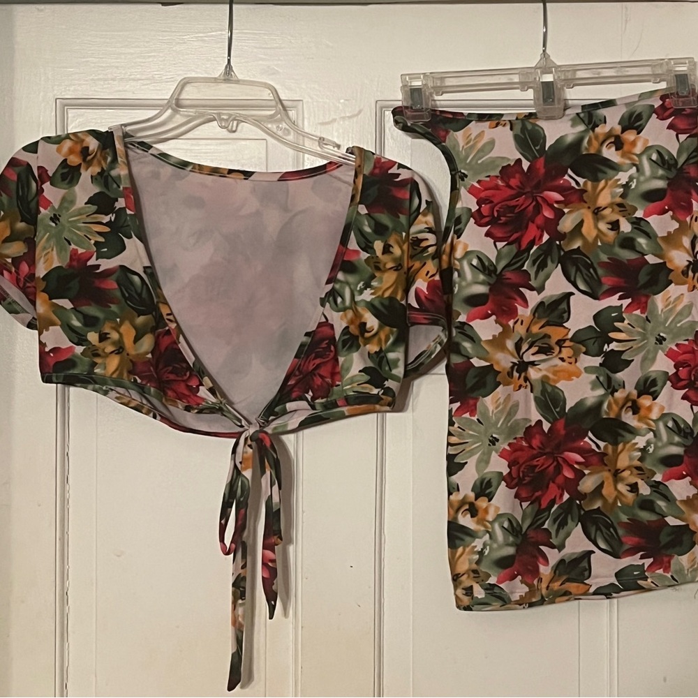 Floral Tie-Front Skirt Set